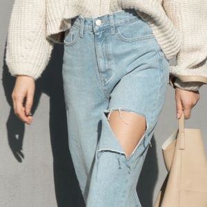 NWT Oak+Fort High Waist Straight Leg Ripped Jeans